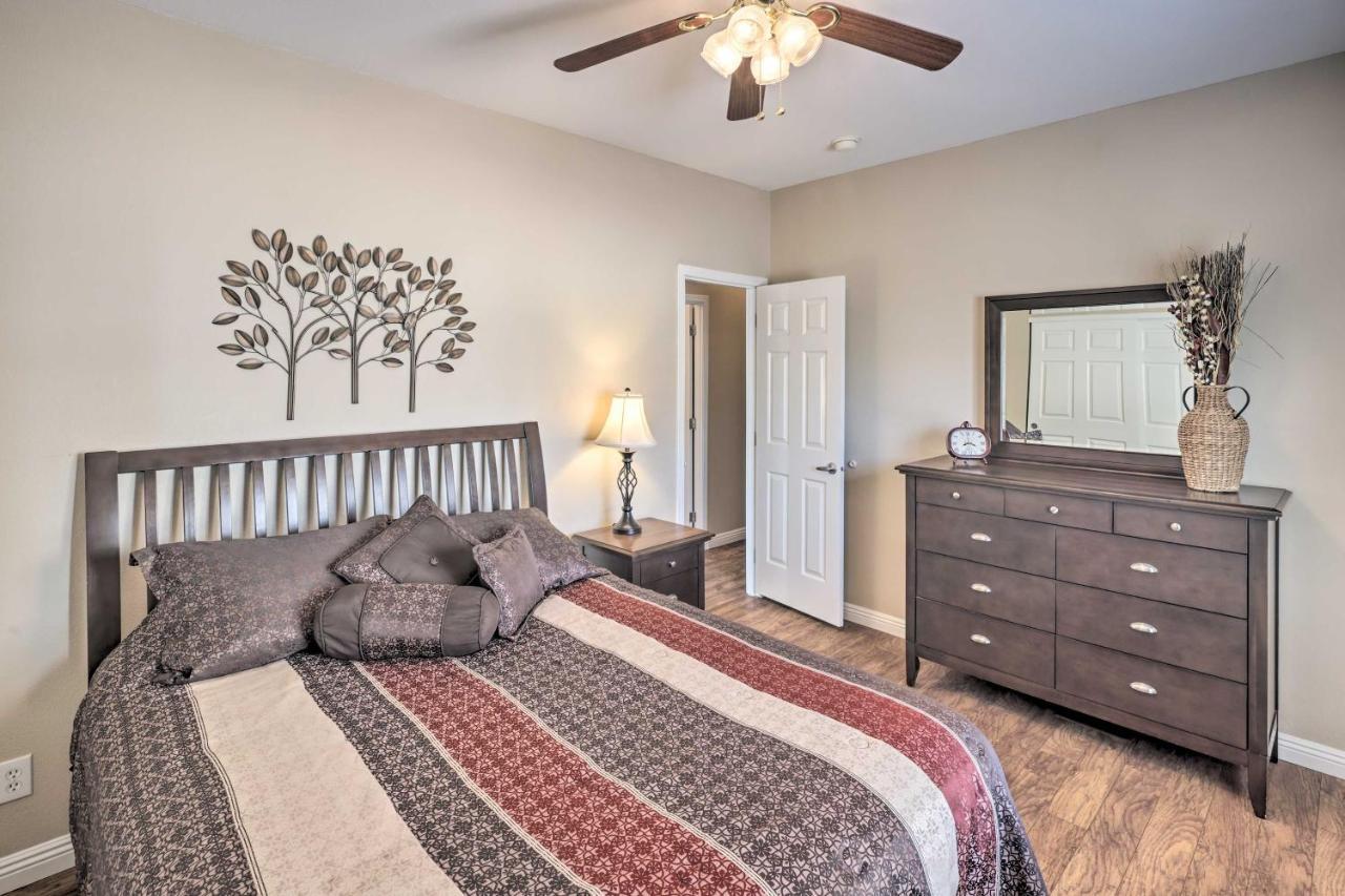 Rivers Edge Golf Condo With Beach Access And Patio! Needles Extérieur photo